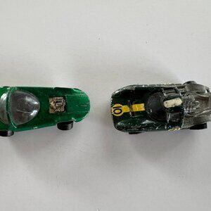 Lot 041 – Hot Wheels/Small Toys.
